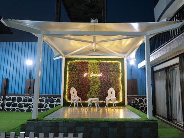 Emerald Villa Lonavala Eksteriør billede