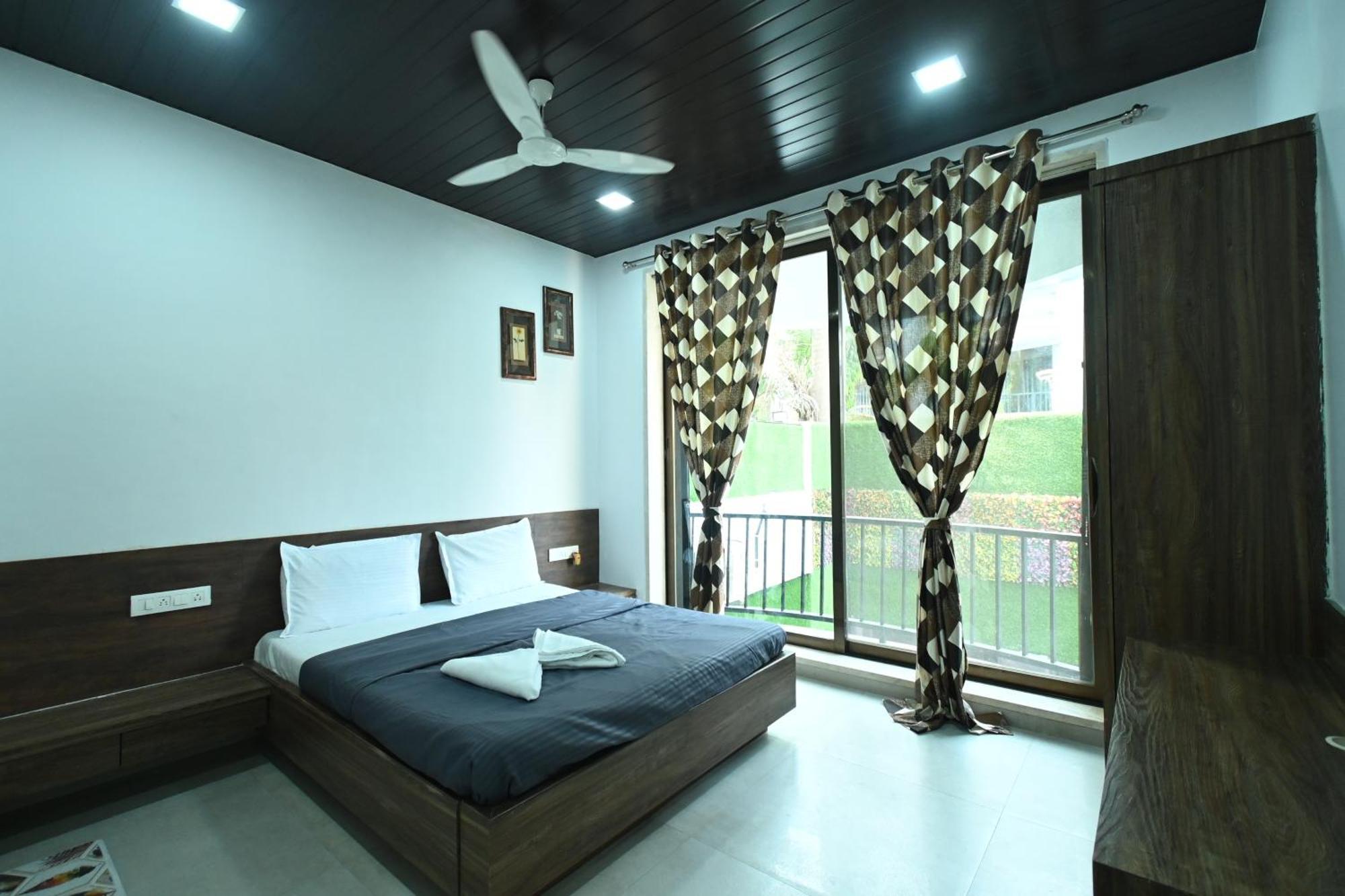 Emerald Villa Lonavala Eksteriør billede